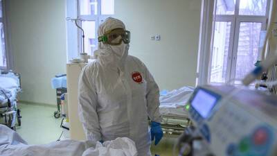 «Наиболее важный показатель с учётом доминирования «омикрона»: в России за сутки госпитализировали 9136 человек - russian.rt.com - Москва - Россия - Санкт-Петербург - Московская обл.