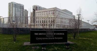 Джо Байден - США могут эвакуировать своих дипломатов из Украины в ближайшие дни, — Bloomberg - focus.ua - Москва - Россия - США - Украина - Киев - Вашингтон - New York
