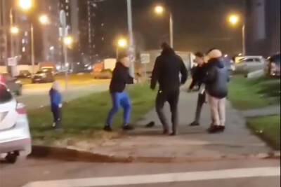 Приезжие, избившие отца с ребёнком в Москве, пойдут под суд: расследование уголовного дела завершено - Русская семерка - russian7.ru - Москва
