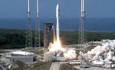 Atlas V (V) - Американская ракета Atlas V вывела на орбиту разведывательные спутники Пентагона - trend.az - США - шт.Флорида