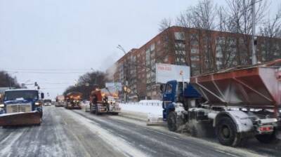 Улицы Пензы чистят от снега 90 спецмашин - penzainform.ru - Пенза