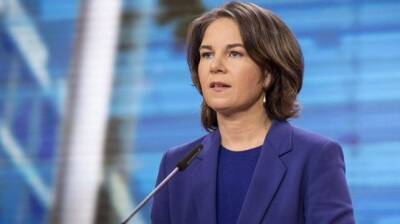 Олаф Шольц - «Не поможет»: глава МИД ФРГ объяснила нежелание Германии поставлять Украине оружие - eadaily.com - Россия - США - Украина - Киев - Англия - Германия - Эстония - Берлин