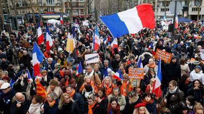 Жан Кастекс - Противники ковид-пропусков вышли на протесты во Франции - iz - Израиль - Франция - Париж - Болгария - София - Sofia
