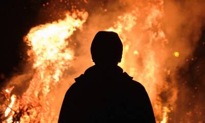 Два серьезных пожара произошли в Карелии за минувшие сутки: на одном из них эвакуировали 37 человек - gubdaily.ru - район Сортавальский - республика Карелия