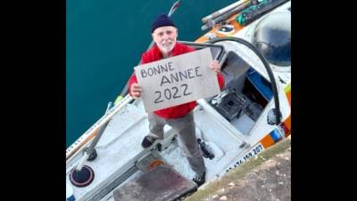Пытавшийся пересечь Атлантику на гребной лодке французский путешественник погиб - mir24.tv - Бельгия - Франция - Португалия