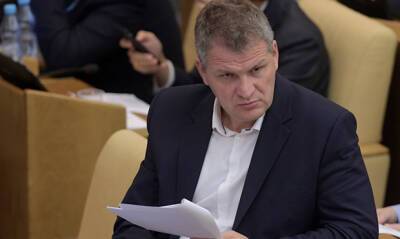 Алексей Куринный - В России локдаун введут, если свободных коек останется меньше 15% - og.ru - Россия