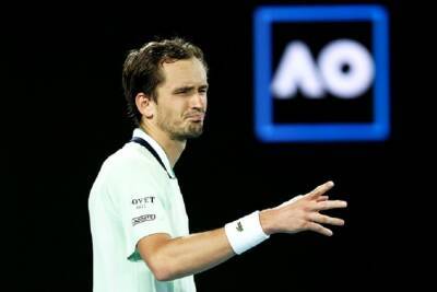 Даниил Медведев - Australian Open - "Бывают дни, когда всё немного бесит." - Медведев о поведении в матче с Кресси - sport.ru - Россия - США - Австралия
