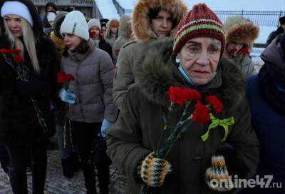 Валентин Илюшин - Метро в Петербурге на три дня станет бесплатным для ветеранов ВОВ - online47.ru - Санкт-Петербург