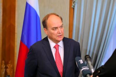 Анатолий Антонов - Антонов опроверг слухи об эвакуации российских дипломатов из США - aif.ru - Москва - Россия - США - Украина - Киев - Вашингтон - Англия - Нью-Йорк