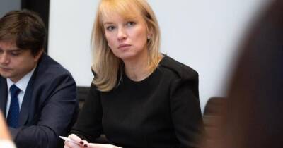 Елена Шуляк - Глава партии “Слуга народа” заявила, что “Квартал-95” ничего не нарушает, продавая сериалы в Россию - prm.ua - Россия - Украина