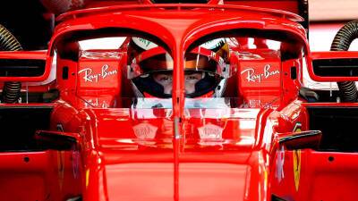 Карлос Сайнс - Шарль Леклер - Роберт Шварцман - Ferrari пригласила Шварцмана на тесты вместе с Леклером и Сайнсом - autosport.com.ru - Россия - Абу-Даби