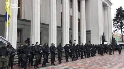 Под Радой снова протестуют ФОПы - ru.slovoidilo.ua - Украина - Киев