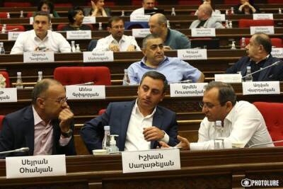 Армен Саркисян - Никола Пашинян - Армянская оппозиция примеривается к борьбе за президентский пост - eadaily.com - Армения