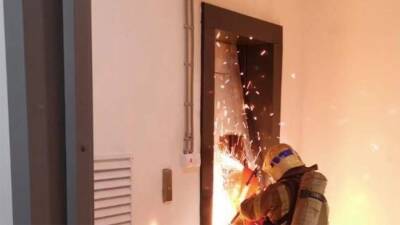 В Калужской области в многоэтажном доме загорелся лифт и рухнул в подвал - iz.ru - Москва - Россия - Израиль - Обнинск - Калужская обл.