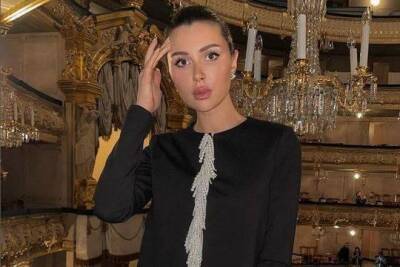 Анастасия Заворотнюк - Анна Заворотнюк - Дочь Заворотнюк прокомментировала сообщения СМИ о потере актрисой речи - versia.ru