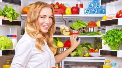 Инна Кононенко - В каждом холодильнике: какие привычные продукты спасают от тромбоза - 5-tv.ru