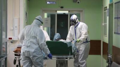 В России за сутки госпитализировали 12 226 человек с коронавирусом - trend.az - Россия