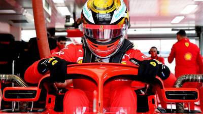 Карлос Сайнс - Шарль Леклер - Роберт Шварцман - Роберт Шварцман приступил к тестам Ferrari во Фьорано - autosport.com.ru