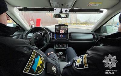 Полицейские "фантомы" в первые сутки зафиксировали 990 нарушений - korrespondent.net - Украина - Киев
