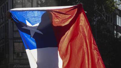 Себастьян Пиньер - В Чили одобрили продление режима ЧС на юге страны - russian.rt.com - Чили