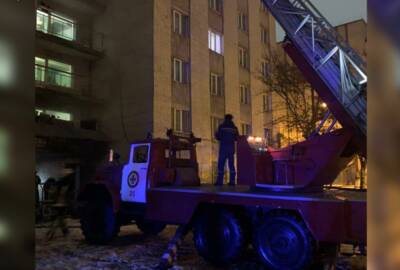 Пожар разгорелся в общежитии, трое студентов застряли внутри: что известно о ЧП - politeka.net - Украина - Луцк