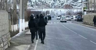 При перестрелке на границе Киргизии и Таджикистана ранены 17 человек - ren.tv - Киргизия - Таджикистан - район Баткенский - Исфара