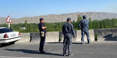 Представители Таджикистана и Киргизии устанавливают причины конфликта на границе республик - runews24.ru - Киргизия - Таджикистан - Исфара