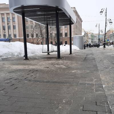 «Танцующую» плитку на площади Маркина заменят с наступлением тепла - vgoroden.ru - Швейцария - Благоустройство