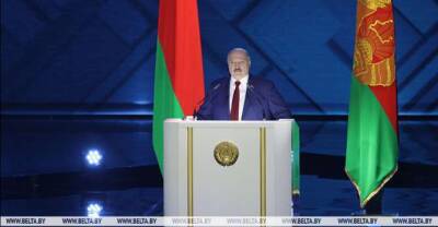 Aleksandr Lukashenko - Lukashenko: Year of People's Unity showed cohesion, tenacity of Belarusians - udf.by - Belarus