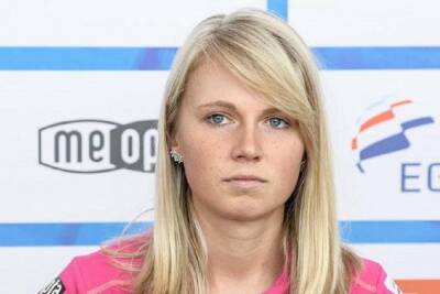 Себастиан Самуэльссон - Чешская биатлонистка следом за Самуэльссоном заявила, что у неё в Олимпийской деревне засорился унитаз. ФОТО - sport.ru - Чехия - Другие