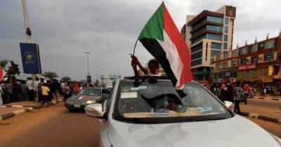 Судан - Абдалла Хамдок - Премьер-министр Судана подал в отставку - ren.tv - Судан