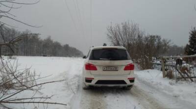 Бросил машину: в Пензе водитель решил перекрыть дорогу - penzainform.ru - Пенза