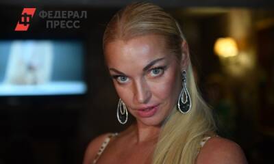 Балерина Анастасия Волочкова - Волочкова резко отреагировала на просьбу ухажера подарить ему ребенка - fedpress.ru - Москва