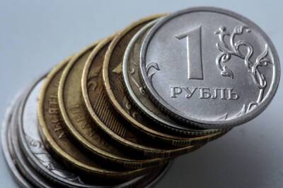Андрей Нечаев - Вероятность обвала рубля оценил бывший министр экономики РФ - abnews.ru - Россия - США