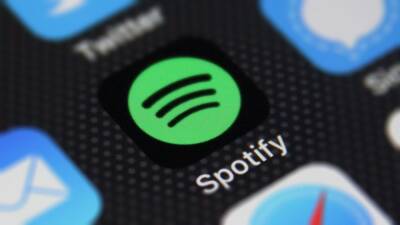 Джон Роган - Spotify будет отмечать подкасты с обсуждением COVID-19 - trend.az - Россия