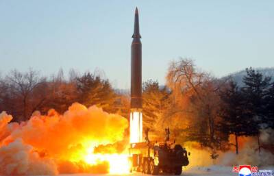 Дональд Трамп - Ким Ченын - Мун Чжэин - Джо Байден - США готовы начать прямые переговоры с КНДР после запуска баллистической ракеты средней дальности Hwasong-12 - enovosty.com - Южная Корея - США - КНДР - Пхеньян - Корея