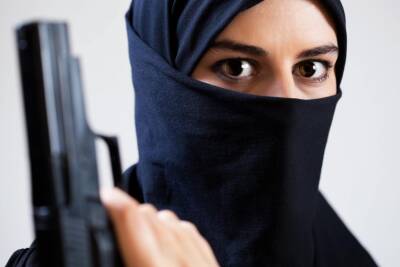 Американка из Канзаса подозревается в руководстве женским батальоном ИГИЛ и мира - cursorinfo.co.il - США - Сирия - Казахстан - Израиль - Египет - штат Канзас - Ракка
