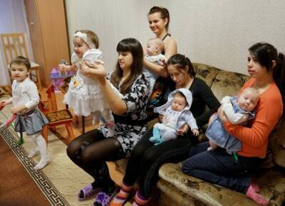 Дагестан в 2021 г направил более 17 млрд рублей на поддержку семей с детьми от трех до семи лет - interfax-russia.ru - Махачкала - респ. Дагестан - Дагестан