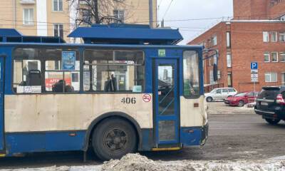 Стало известно, какую зарплату предлагают водителям троллейбусов в Петрозаводске - gubdaily.ru - Петрозаводск