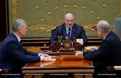Александр Лукашенко - Павел Каллаур - Валерий Бельский - Стабильность – это святое! Лукашенко поставил задачи перед Нацбанком, правительством и крупными компаниями - ont.by - Белоруссия