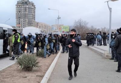 Нурсултан Назарбаев - В Казахстане вспыхнули массовые протесты после повышения цен на газ (видео) - facenews.ua - Украина - Казахстан - Актау