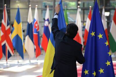 Жозеп Боррель - В Евросоюзе посчитали объём выделенной с 2014 года помощи Украине - govoritmoskva.ru - Украина