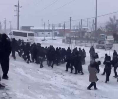 Нурсултан Назарбаев - Отставки Назарбаева потребовали в Казахстане участники «газовых» акций протеста - bloknot.ru - Казахстан - Алма-Ата - Актау - Талдыкорган - Протесты
