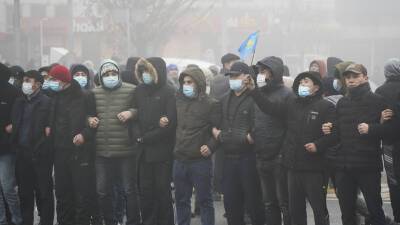 Касым Токаев - Ещё в одном городе Казахстана протестующие собрались у здания администрации - russian.rt.com - Казахстан - Павлодар - Алма-Ата