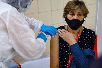 В Канаде подтвердили отрицательное влияние двойной ковид-вакцинации через два месяца после уколов - nakanune.ru - Канада