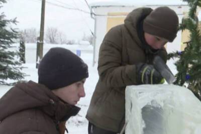 святой Иосиф - Тутаевские подростки создали ледяной вертеп - yar.mk.ru