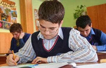 Игорь Сергеенко - В Беларуси решили переписать учебники по истории для школьников и студентов - charter97.org - Белоруссия - Речь Посполитая