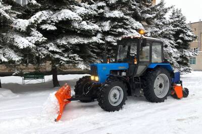 Новгородские власти отвергли подрядчика, который не справился с уборкой улиц в Деревяницах - mk.ru - Великий Новгород