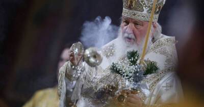 патриарх Кирилл - Патриарх призвал россиян в Рождество "творить дела любви" - ren.tv - Русь