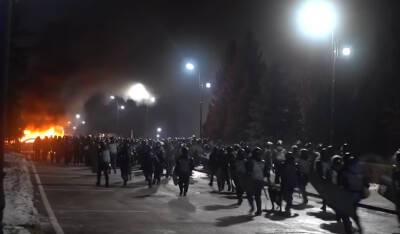 В Казахстане в ходе протестов пострадали более тысячи человек и погибли 13 силовиков - og.ru - Казахстан - Алма-Ата